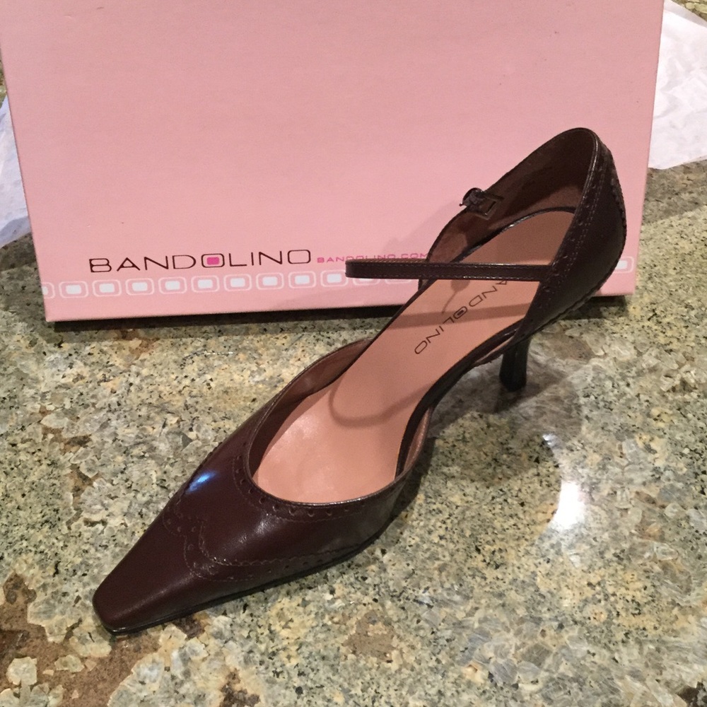 NIB Bandolino Brown Leather Shoes